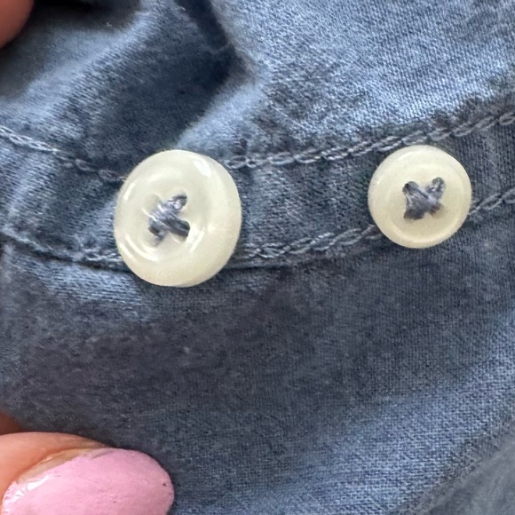 J. Crew men’s Secret Wash Classic fit blue stretch button down shirt, size XL - Picture 13 of 16